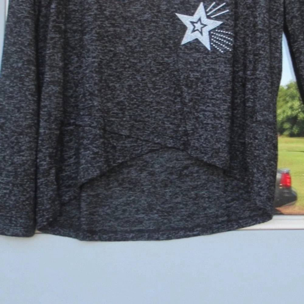 Relisted Girls XXL So Made of glitter cozy graphic long sleeve top - Picture 5 of 8